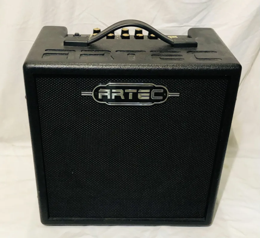 Artec G35 – Artec G35 kytarové kombo