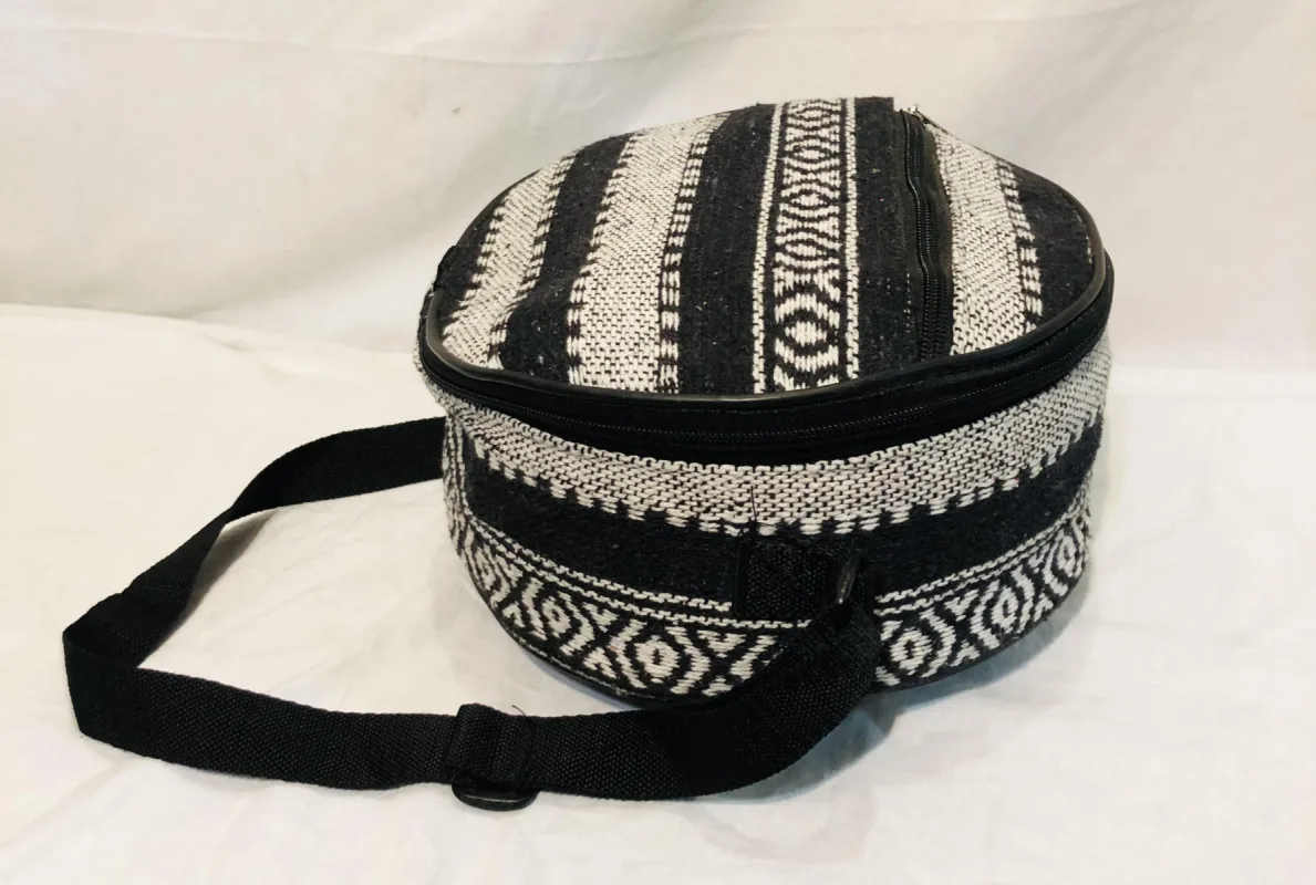 Steel tongue drum