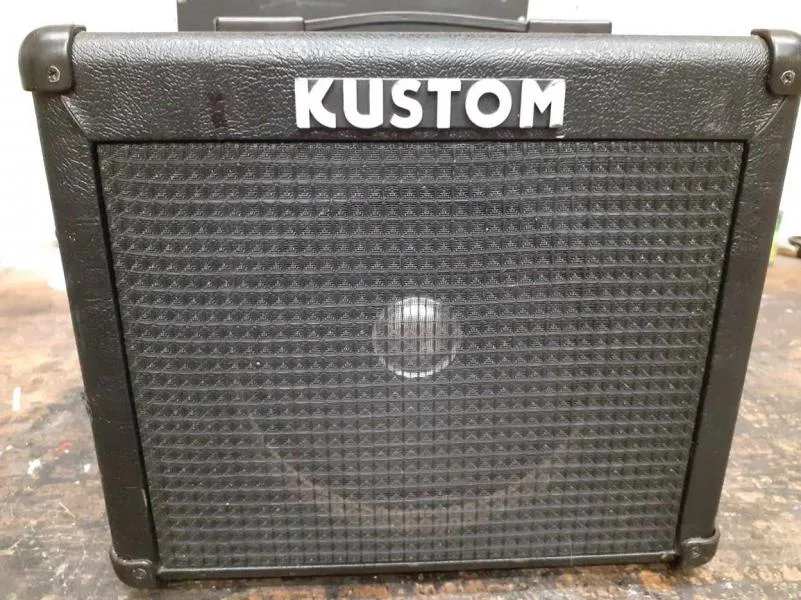 Malé 15W kombo