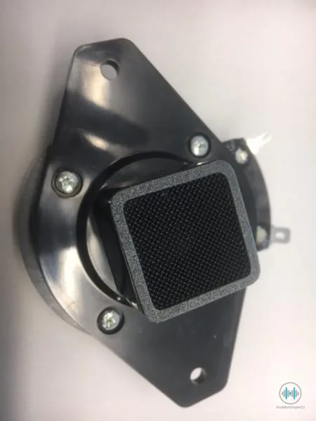 TWEETER  Yamaha Stagepas 300