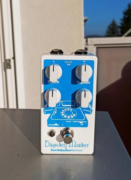 EARTHQUAKER DEVICES Dispatch Master v2 reverb/delay pedálový efekt