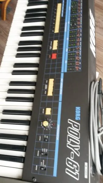 KORG POLY 61
