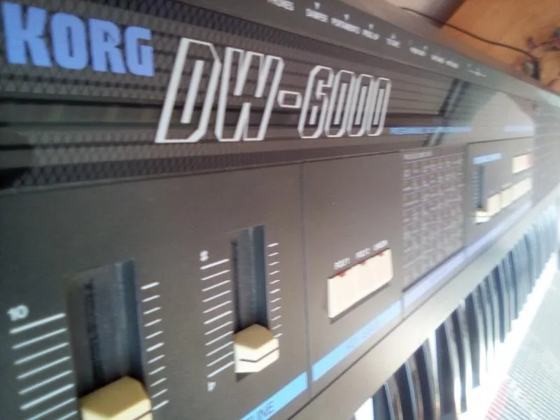 KORG-DW 6000