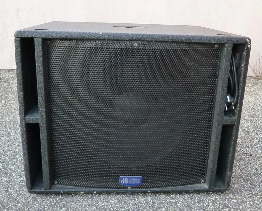 dB Technologies SUB41.15 Opera aktivní subbas RMS 400W 127dB 30-150Hz