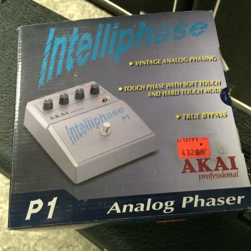 AKAI	P1 Intelliphase - Phaser na bázi vintage efektů stav nového skladem 2026
