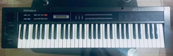 Prodám Roland Juno 2