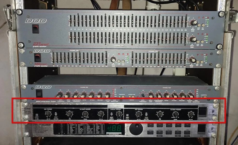 Behringer Dualfex Pro EX2200