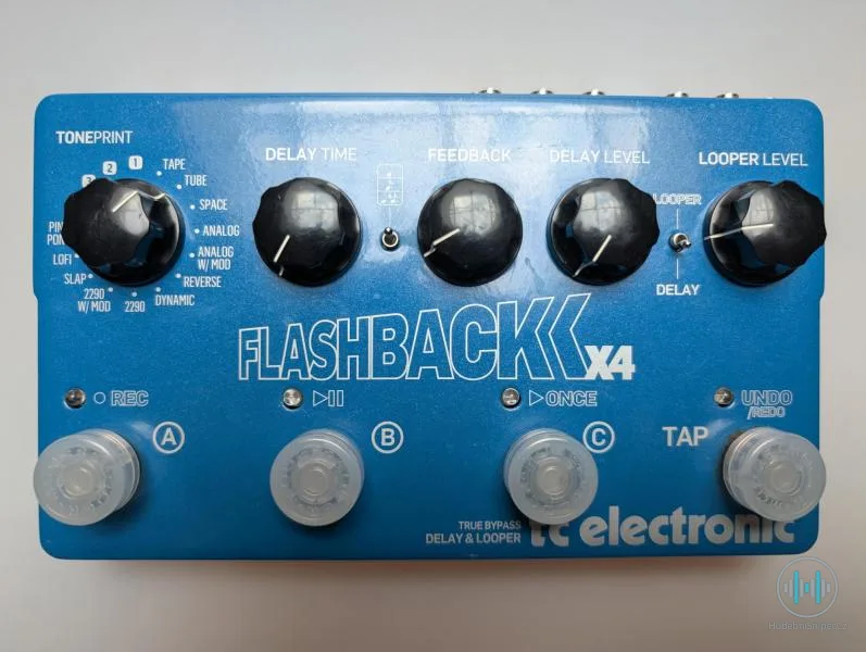 TC Electronic Flashback X4 (delay/looper), krabice, bez zdroje