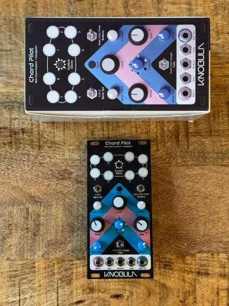 Knobula Chord Pilot