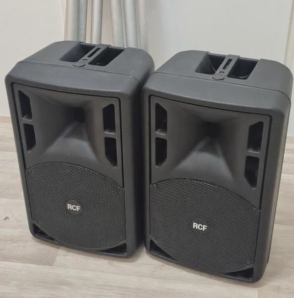 2x RCF ART 310-A MKIII + stativy