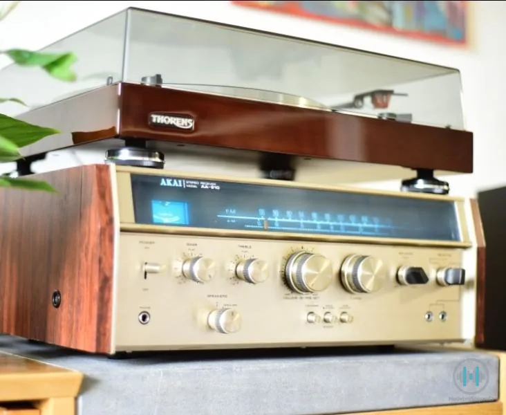 AKAI AA-910 Stereo receiver (1974-75)