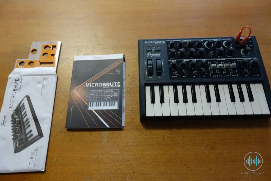 Arturia MicroBrute