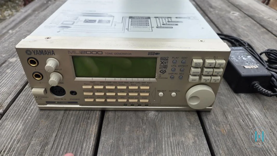 Yamaha MU2000 – profesionální MIDI/XG zvukový modul – Made in Japan