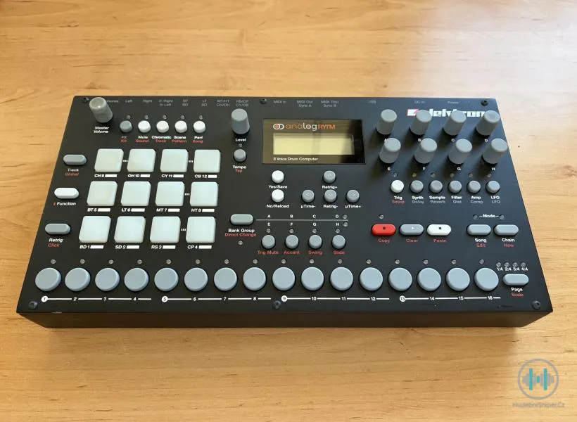 Elektron Analog Rytm MKI + Protective cover.