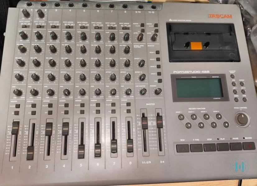 Predám Tascam 488 Portastudio 8-Track Cassette/Mixer