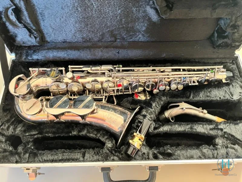 Altový Saxofon Amati Kraslice