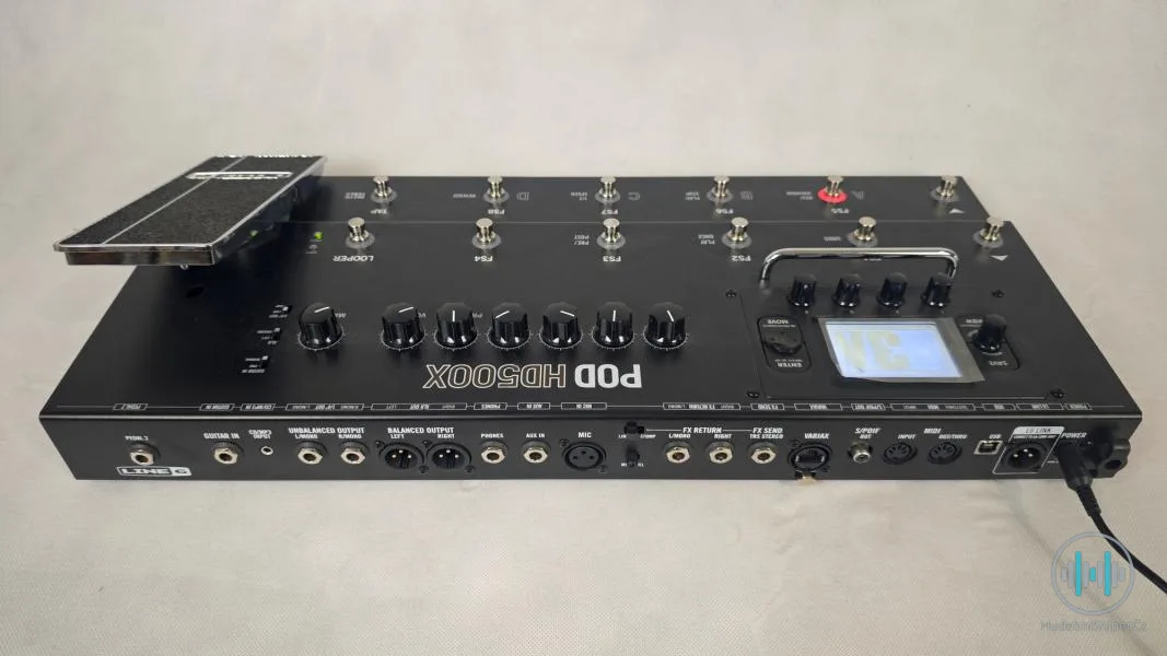 Prodám kytarový procesor LINE6 POD HD500X v perfketním stavu