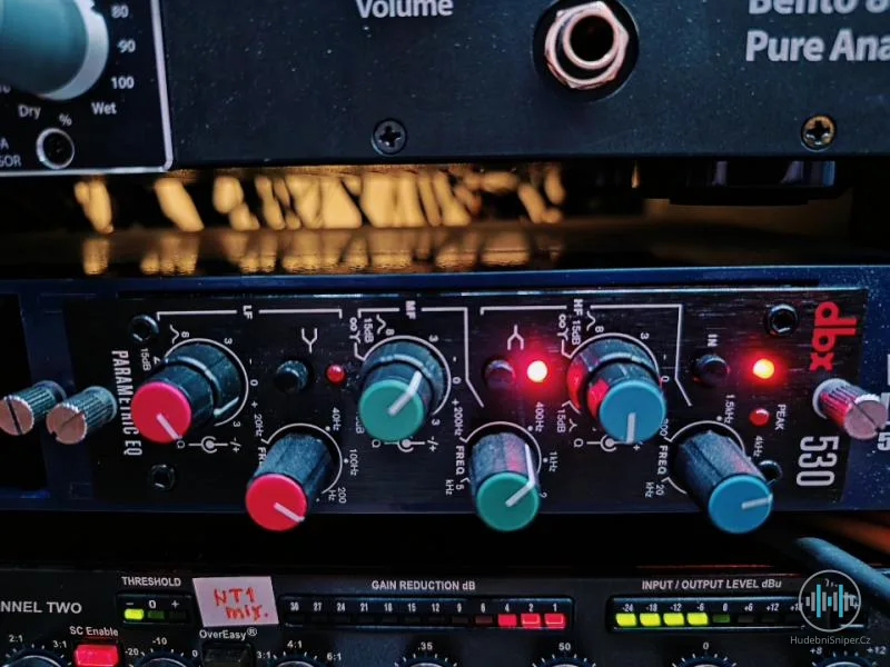 predám EQ dbx 530 500series