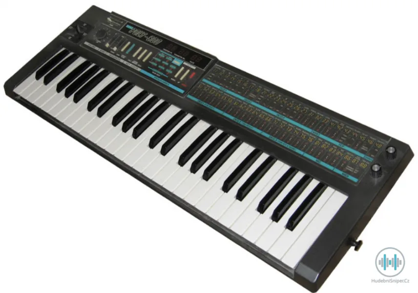 Korg Poly 800
