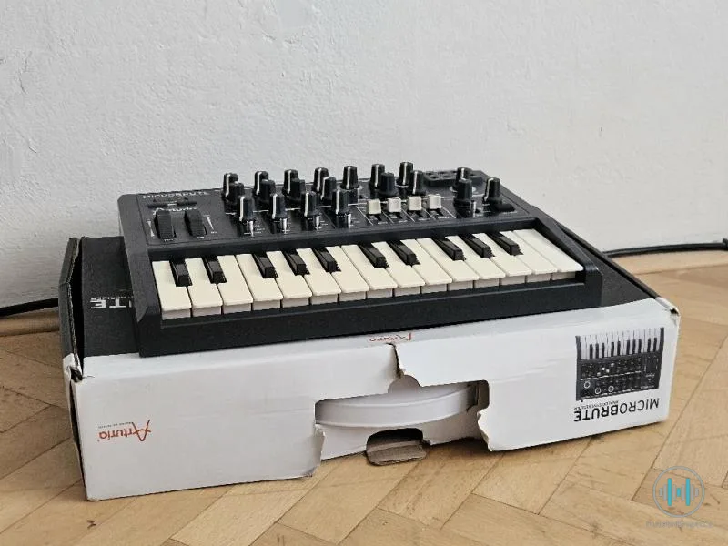 Arturia MicroBrute