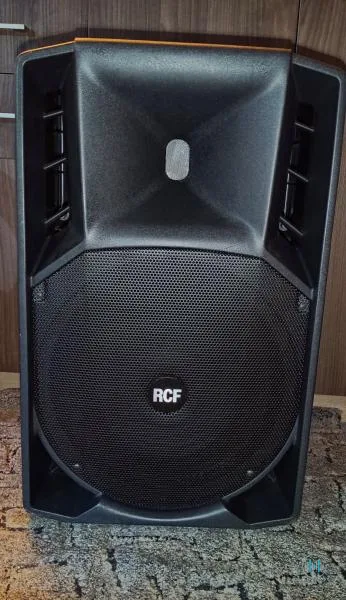 2X RCF ART 415-A MKII