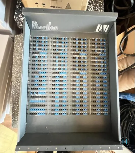 Patchbay z mixpultu D&R Marilon + kabeláž