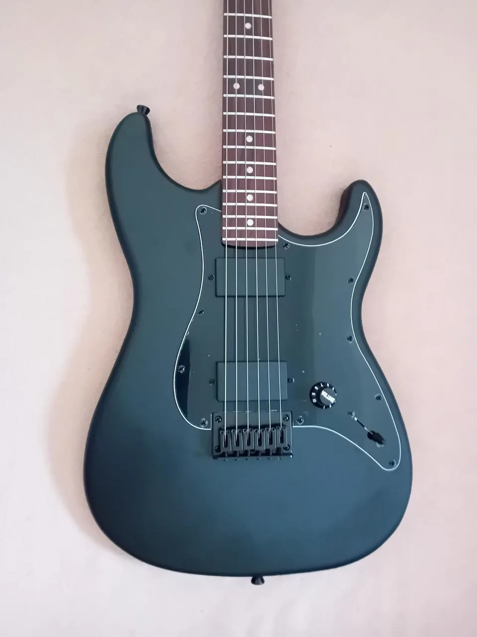 El. kytara JET Guitars JS-400 MBK R