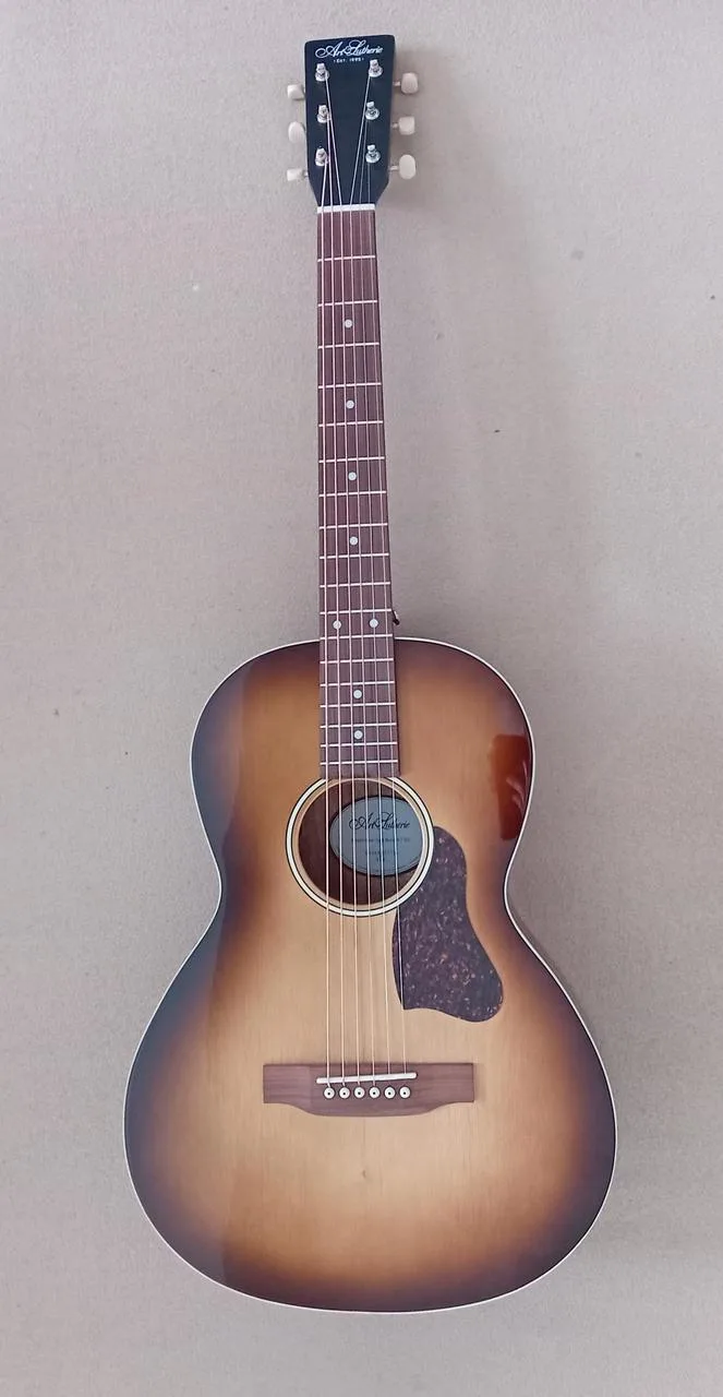 Art & Lutherie Roadhouse Light Burst GT EQ