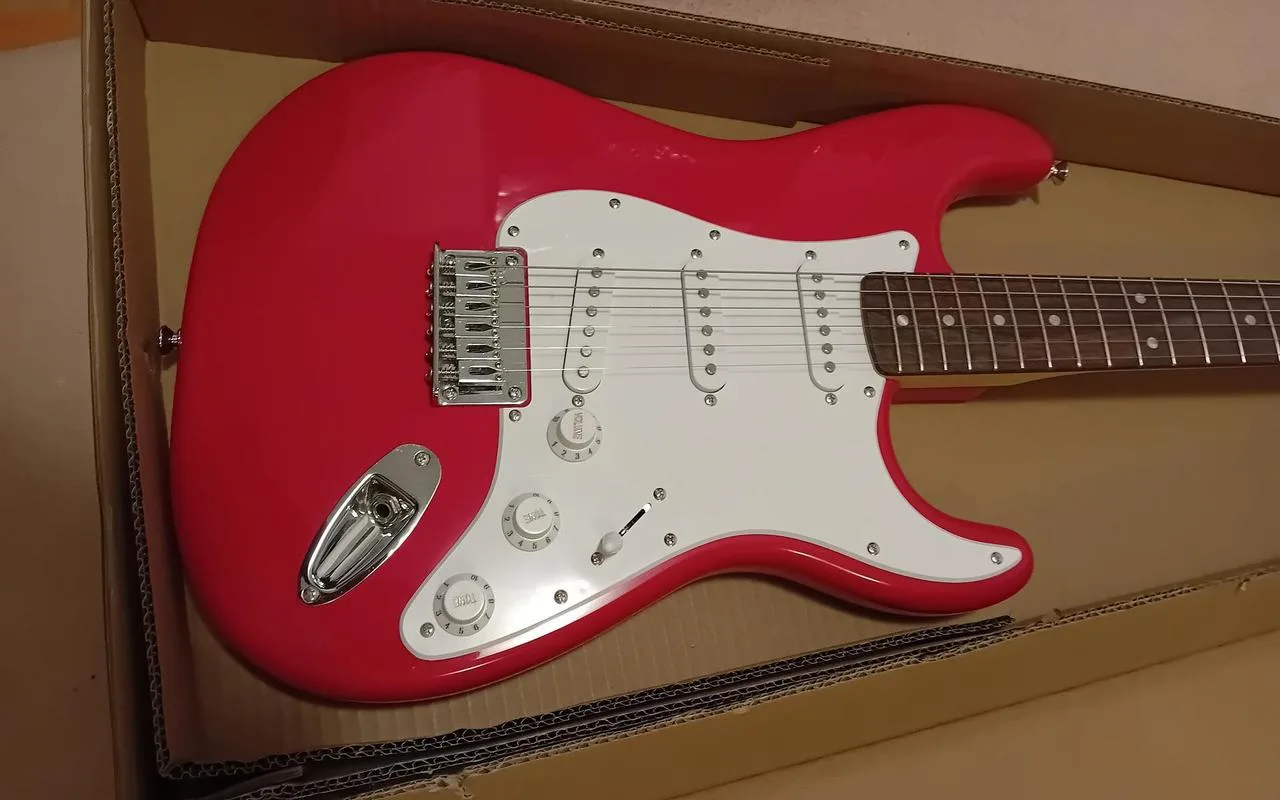 Fender Squier Sonic Stratocaster HT LRL WPG TOR