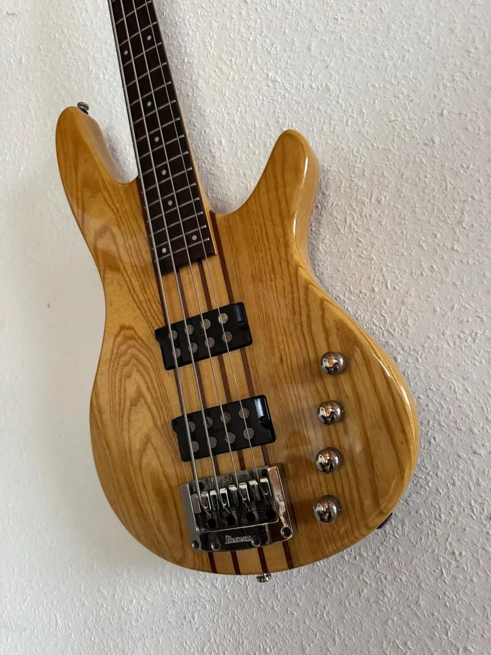 Ibanez SRX 700