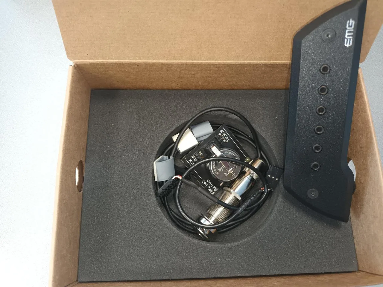 EMG ACS Black Snímač pro akustickou kytaru