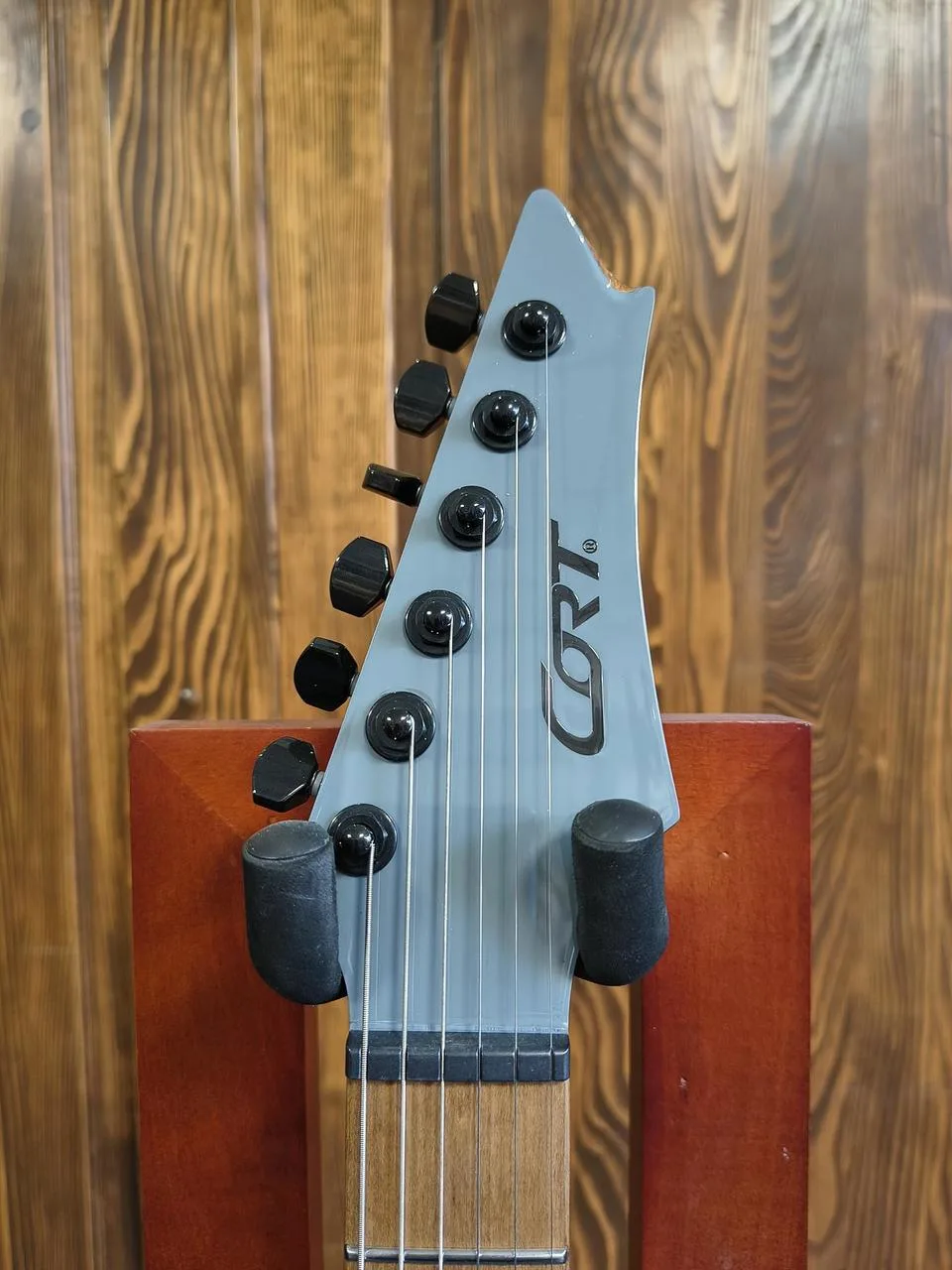 Cort X700 Mutility II TBG