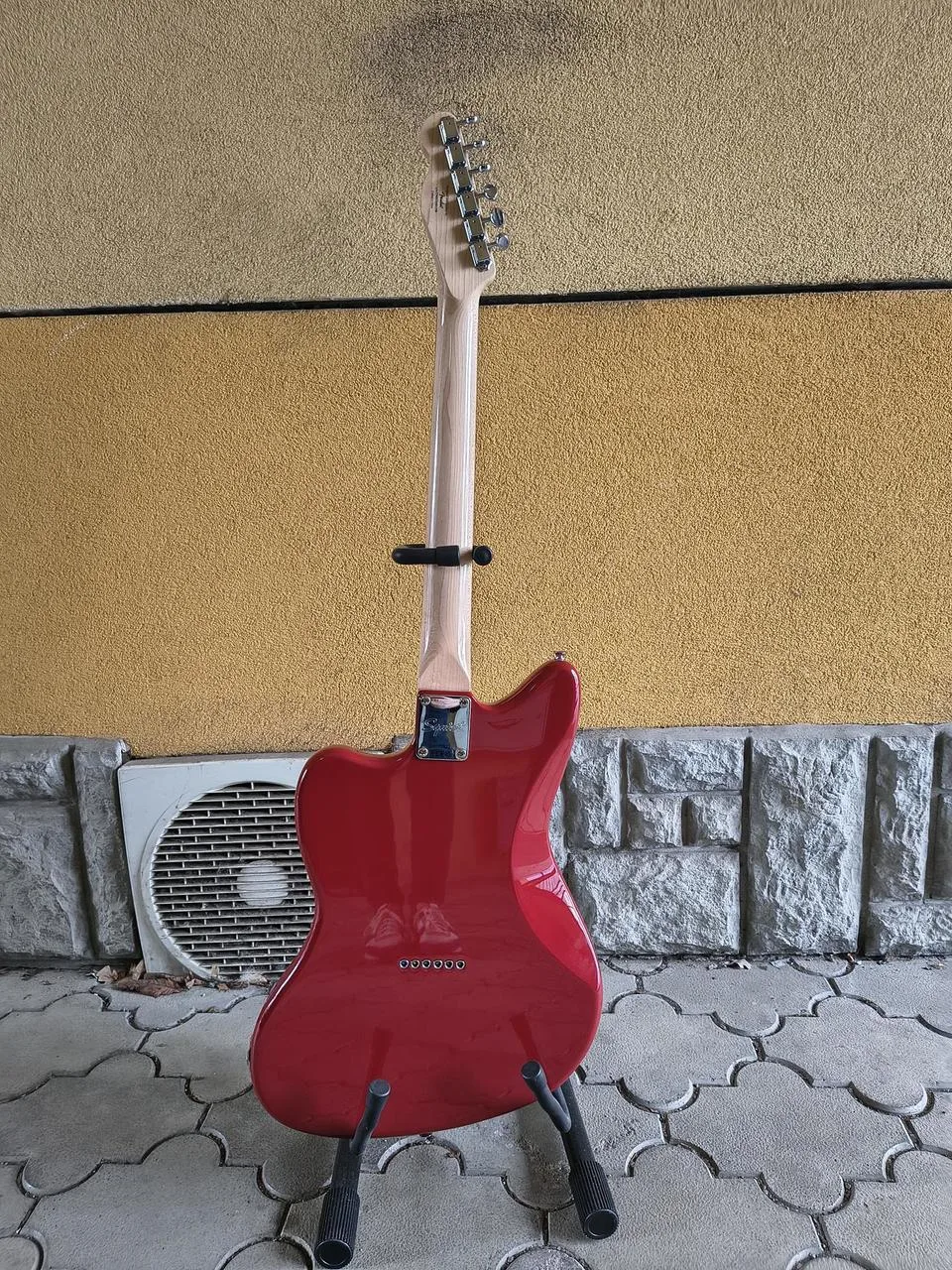 Fender Squier FSR Paranormal Offset Telecaster DKR