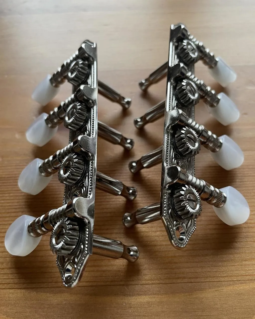 Mechaniky Gotoh - mandolína