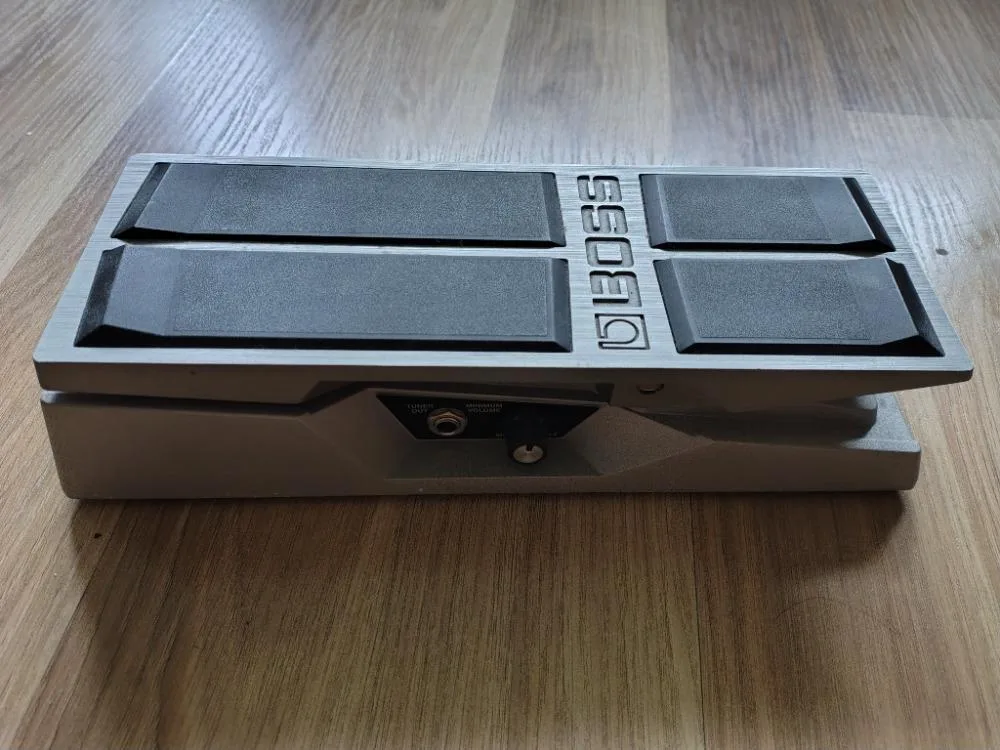 volume pedál Boss FV-500H