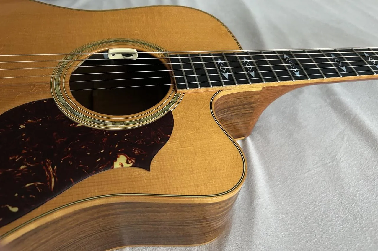 GIBSON Songwriter Deluxe EC Standard (2010)
