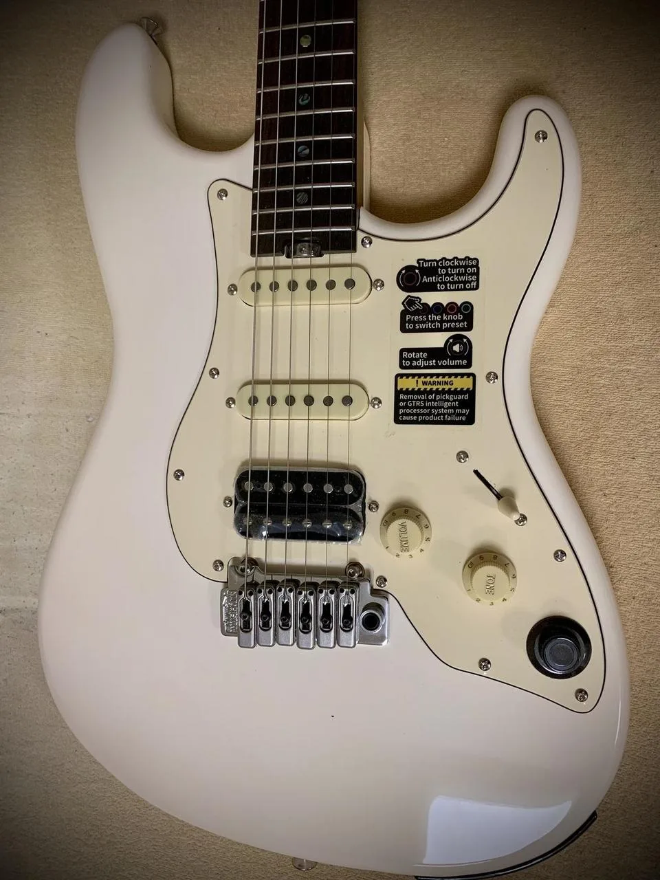 MOOER GTRS Standard 800 Elektrická kytara