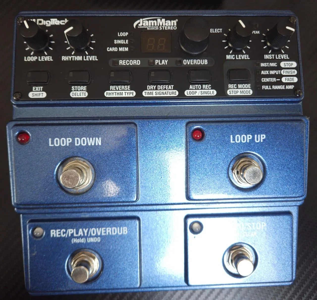 DigiTech JamMan Stereo – looper a phrase sampler