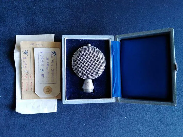 Mikrofon - Neumann