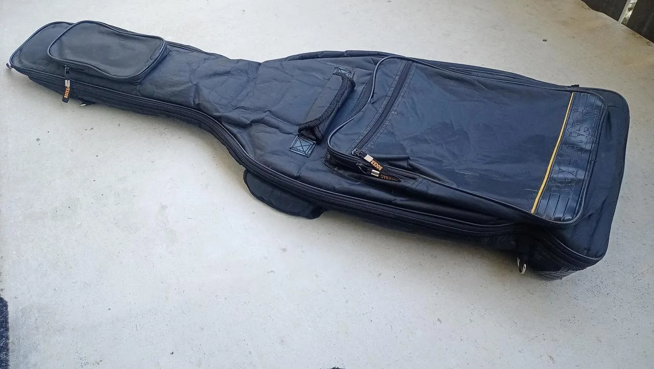 GIGBAG NA BASKYTARU ROCKBAG by WARWICK