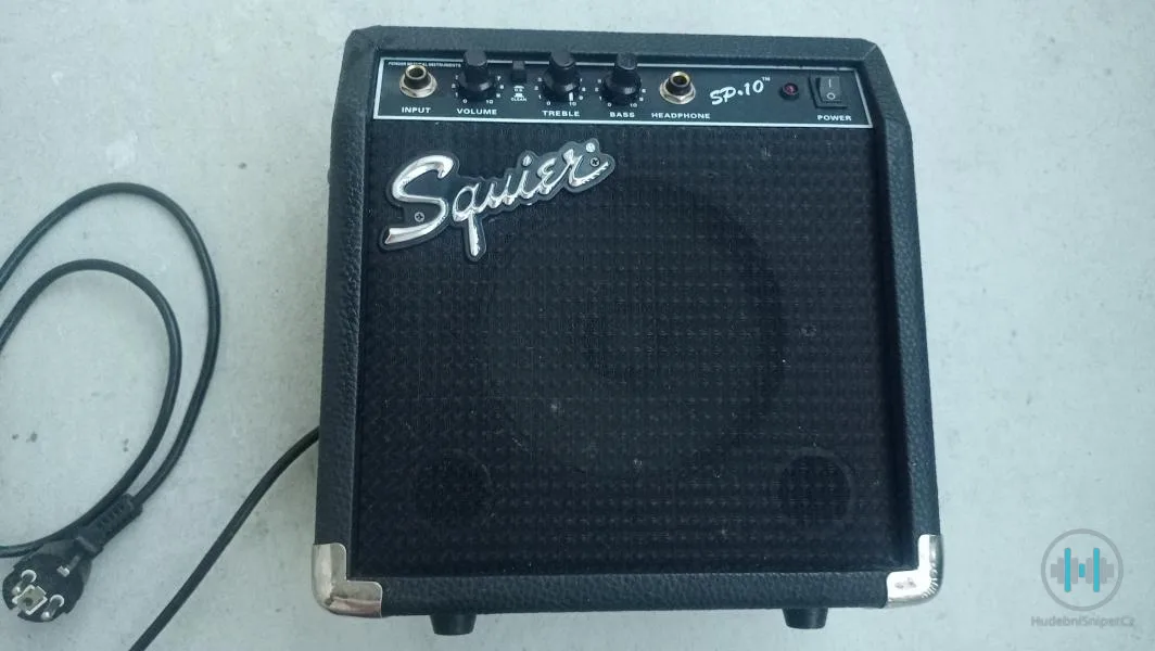 Kytarové kombo Fender Squier SP-10