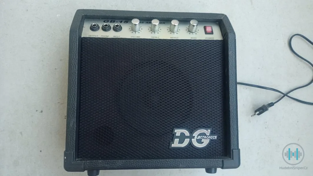 Baskytarové kombo DG Electronics GB-15