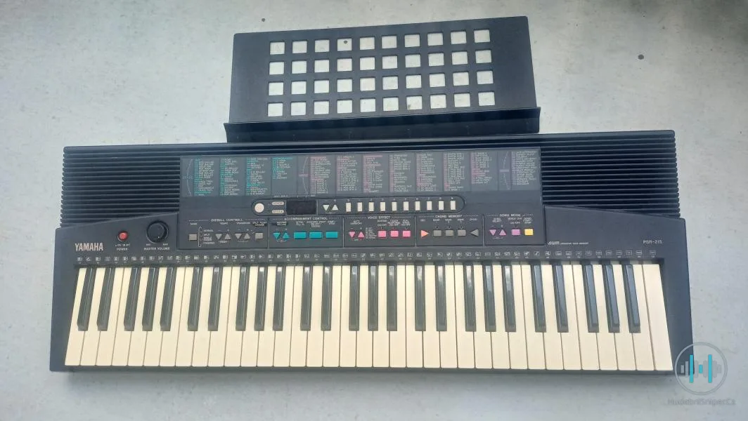 YAMAHA PSR 215