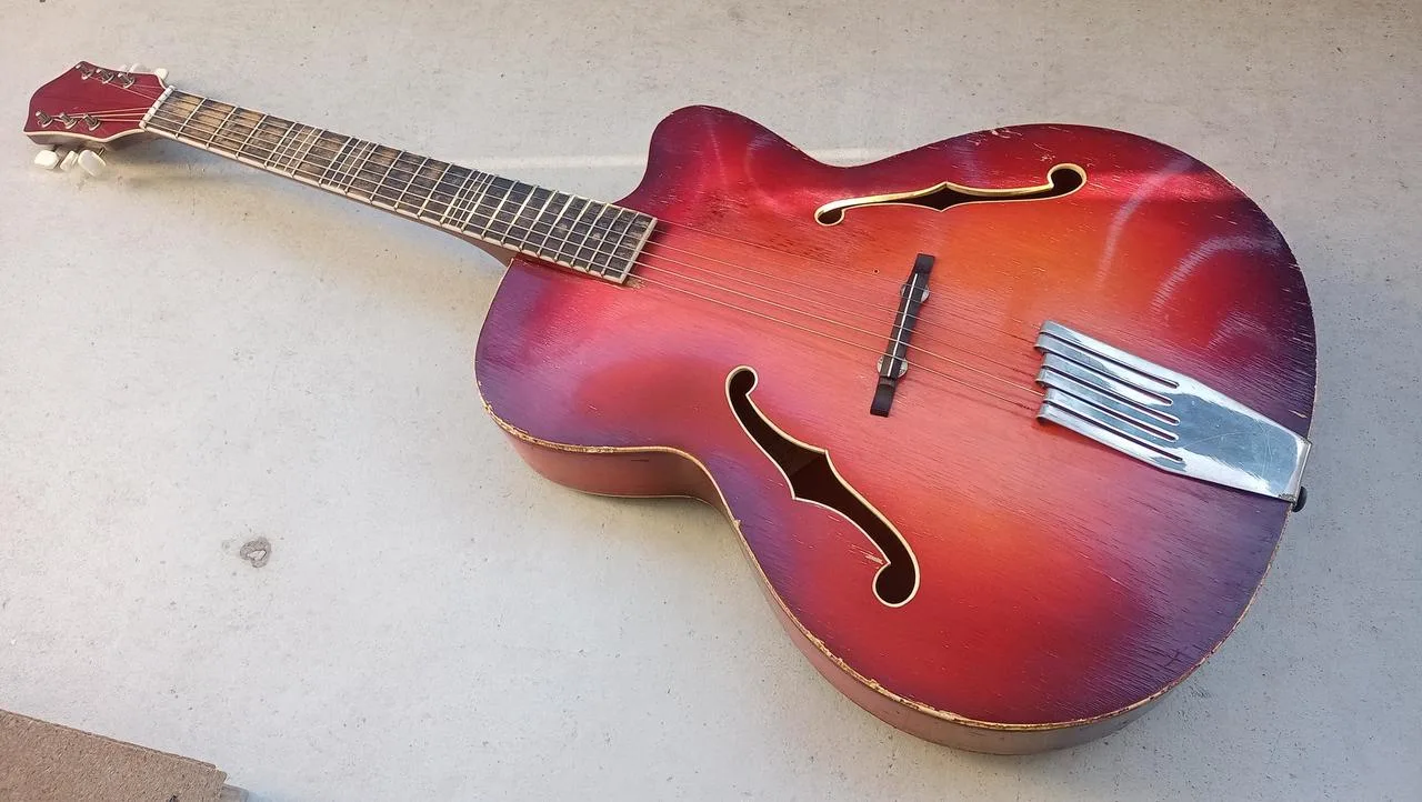 GIBSONKA CREMONA 460 Cutaway