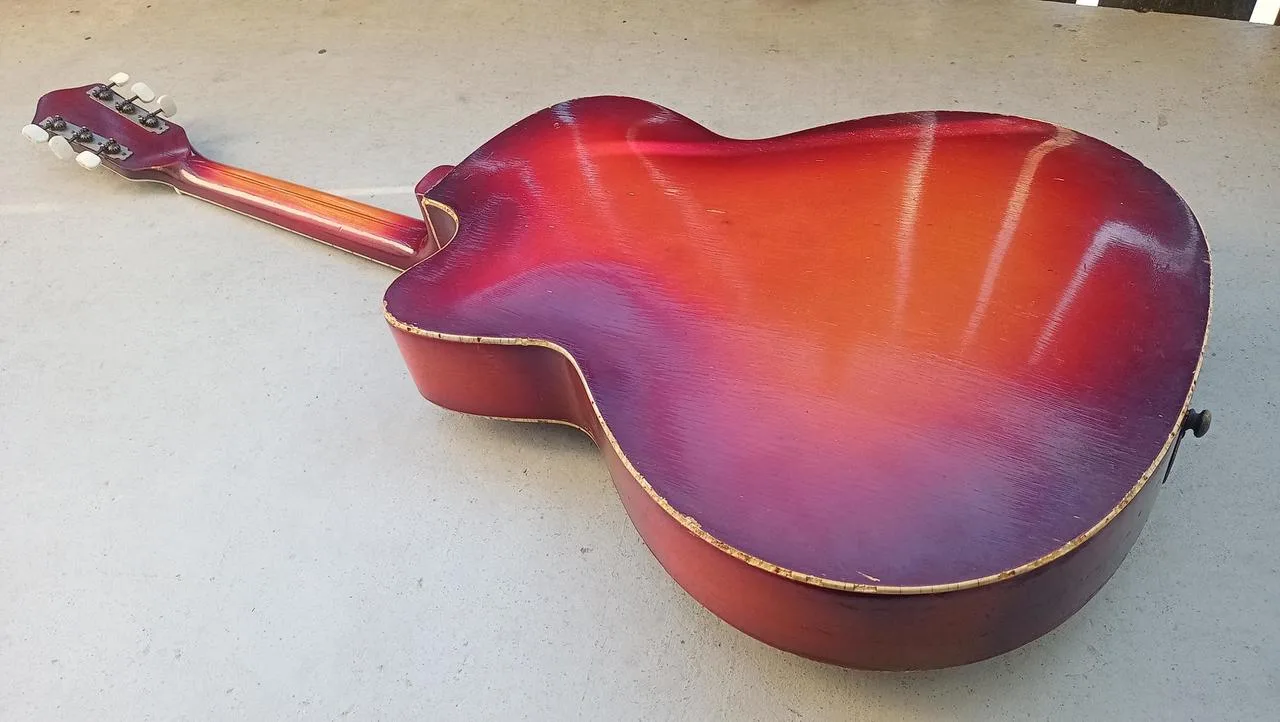 GIBSONKA CREMONA 460 Cutaway