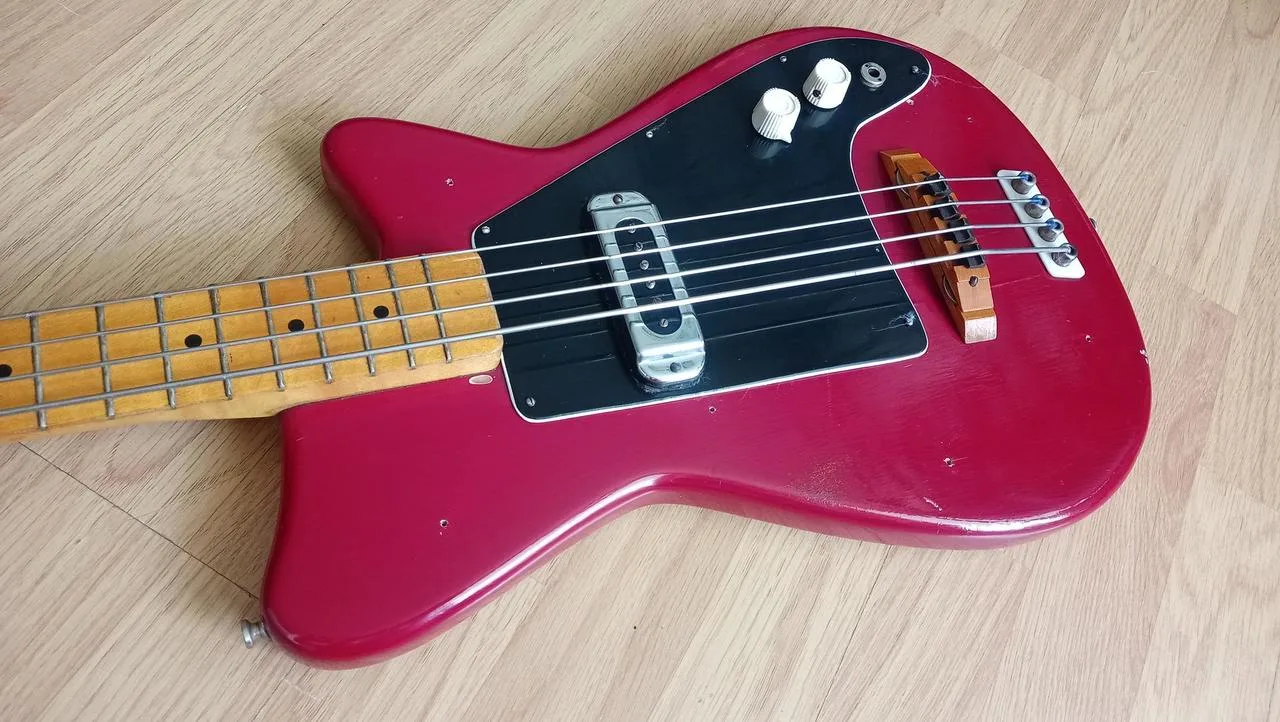 JOLANA BASS IV. + HLAZENÉ STRUNY