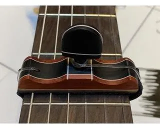 Španielský kapodaster-palisander/ebony, PACO de LUCIA style