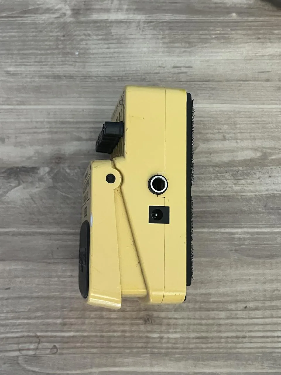 Behringer BEQ700 Baskytarový Ekvalizér