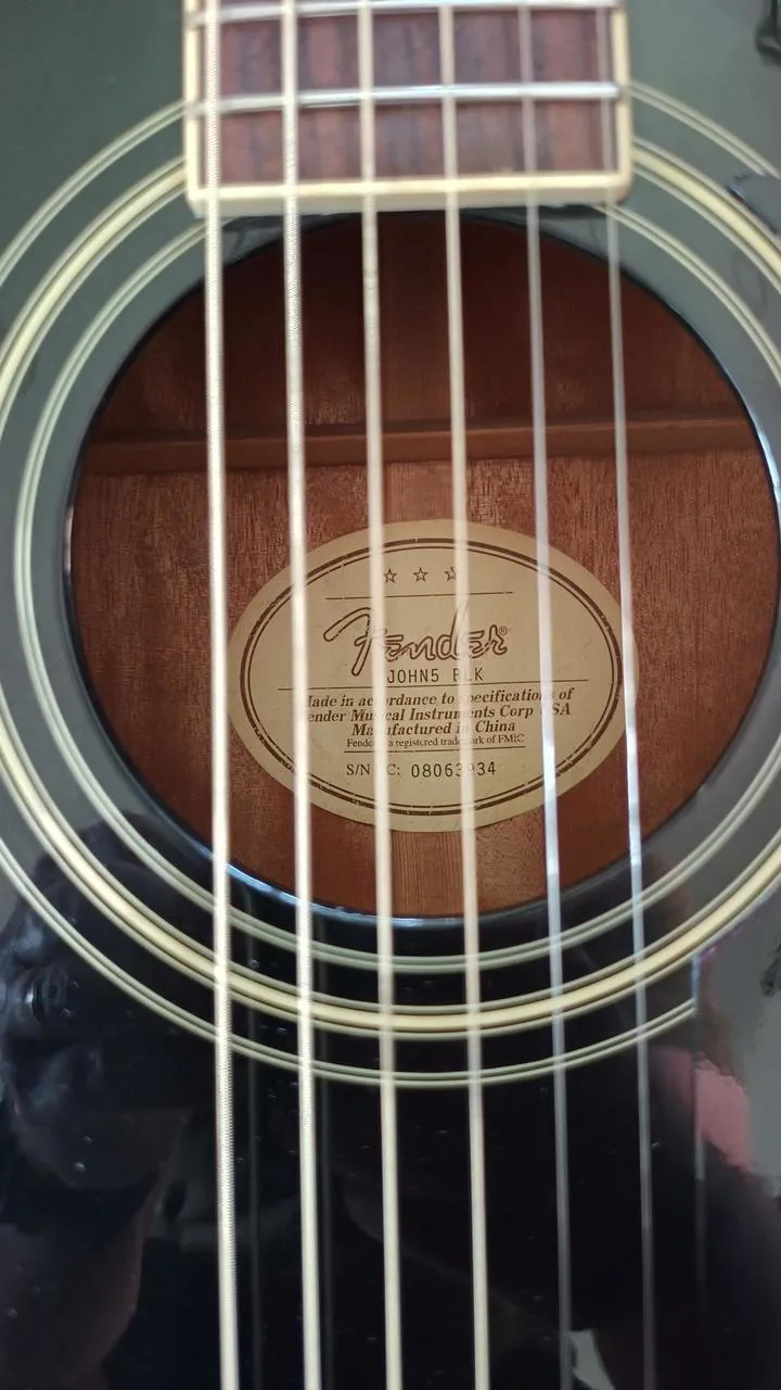 Elektroakustická kytara Fender John5 signature