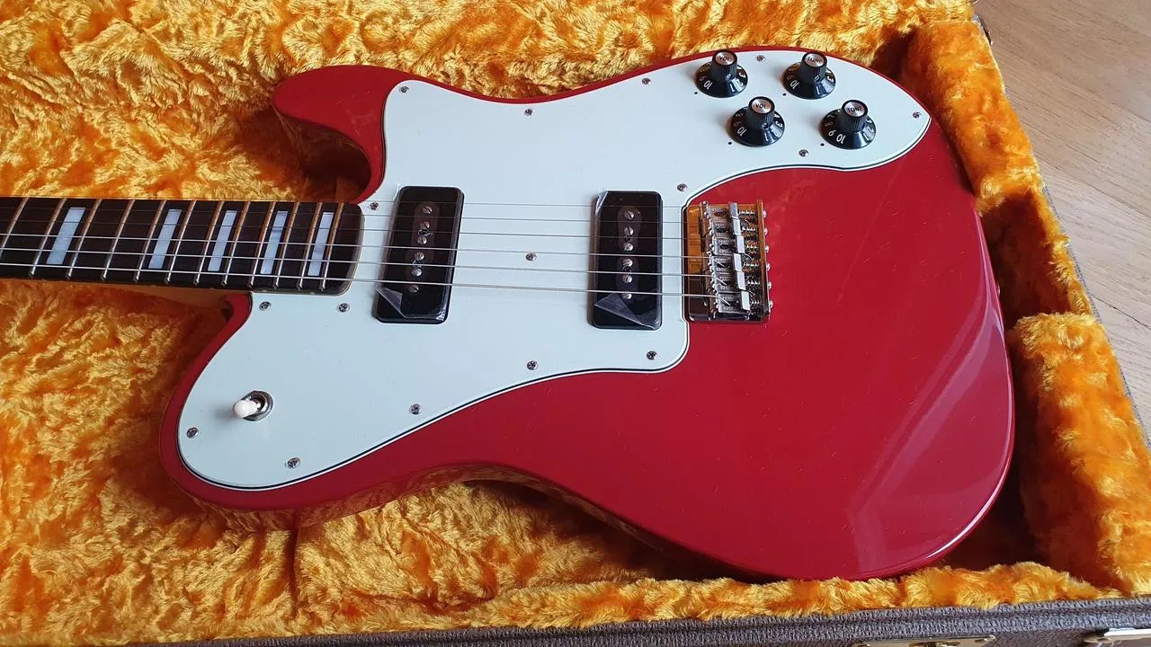 Nehraný signature telecaster Fender Chris Shiflett Cleaver